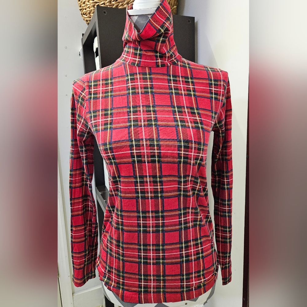 J Crew Factory Red Christmas Plaid Turtleneck T Shirt in Size XS